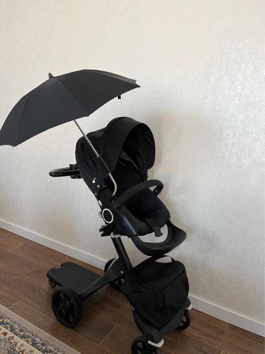 Коляска детское STOKKE