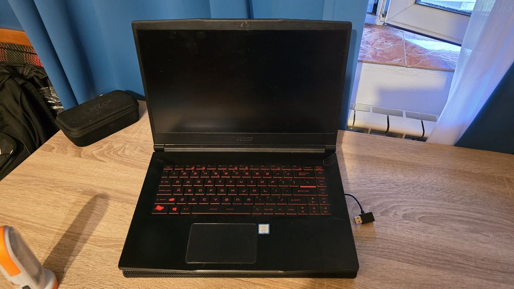 Laptop MSI Gaming MS-16R1