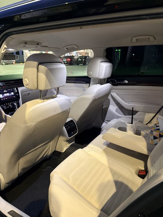 Vând Volkswagen Passat B8 Highline 2.0 TDI 150 CP DSG | Webasto | ACC | Virtual Cockpit | Istoric Reprezentanță