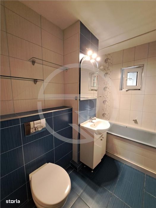 Apartament cu 2 camere, decomandat, situat in cartierul Zorilor!