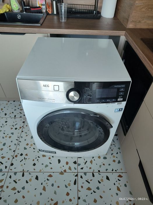 Пералня + сушилня термопомпа AEG L9WBC61B