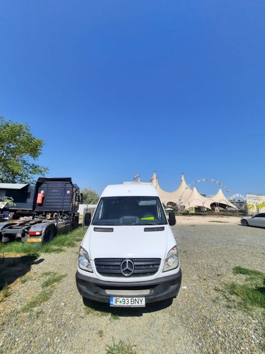 Sevinde mecedes-benz sprinter  negociabil