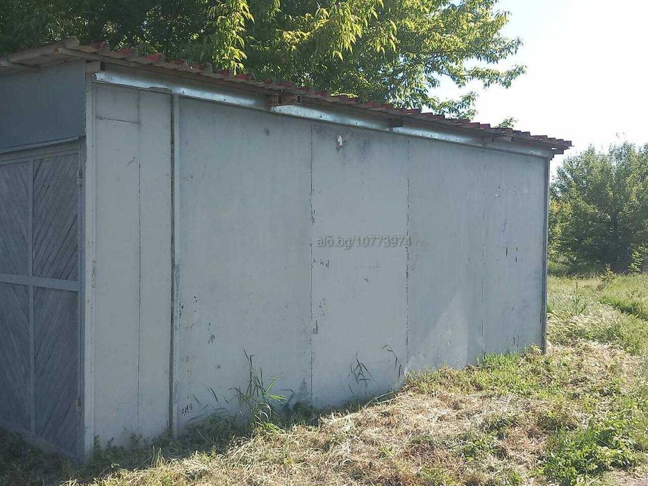 Продава се Гараж / Паркомясто в Добрич, ЖП Гара - 24 кв.м за 0 €/кв.м - Снимка #1