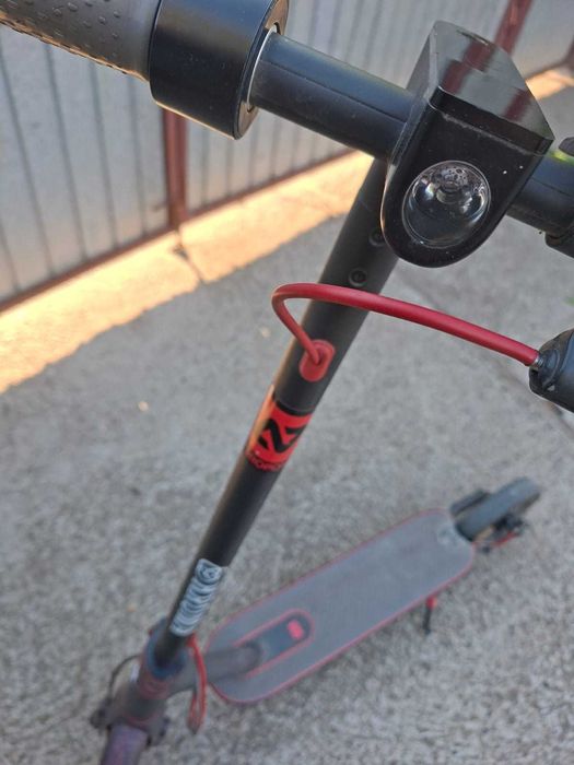 Trotinetă electrică Xiaomi si Hoverboard