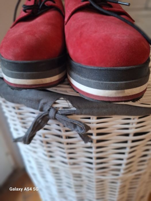 Дамски обувки" Бианки" номер 36 и чанта