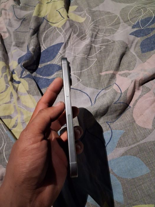 Iphone 15 pro max 256 gb 88 yomkis 651 sekl amerkanski sim blok bolgan