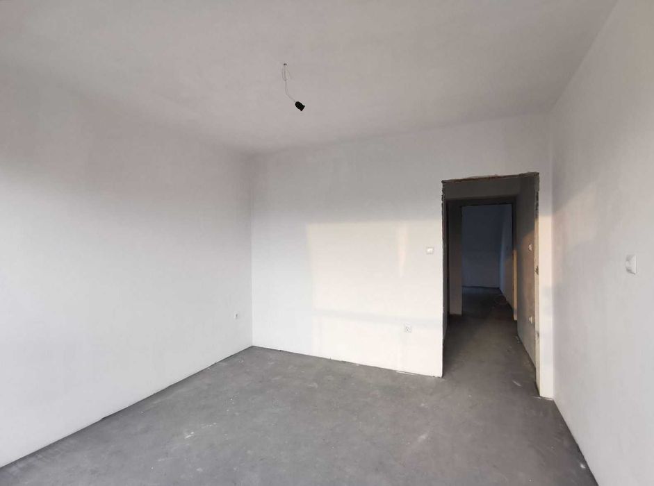 Продава се Тристаен апартамент в Русе, Алеи Възраждане - 87 кв.м за 1253 €/кв.м - Снимка #7