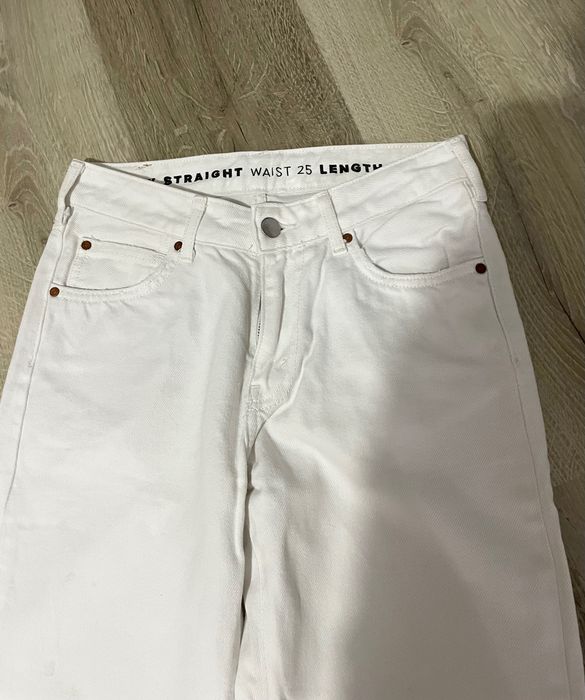 Дамски бели дънки