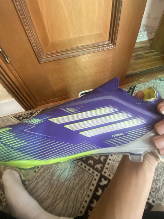 продам бутсы срочно