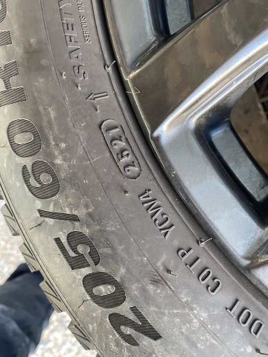 205/60/16 Кумхо Зимни