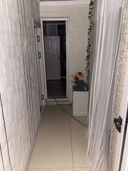 Bektemir tumani uy sotiladi 5 sotik maklersiz narxi yana kelishiladi