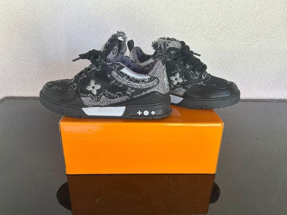 Back Lv Skate Swarovski