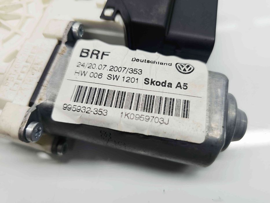 Motoras geam stanga spate Skoda Octavia 2 (1Z3) [Fabr 2004-2013] 1K095