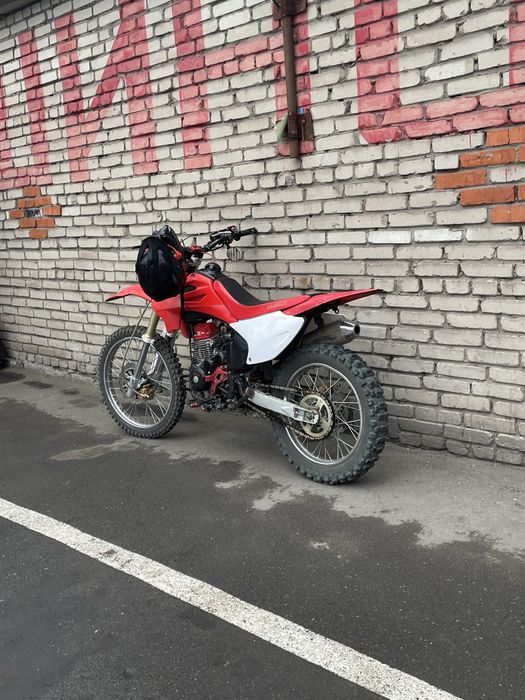Hammer HM 250 4V