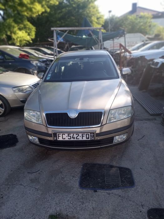 Dezmembrez Skoda Octavia 2