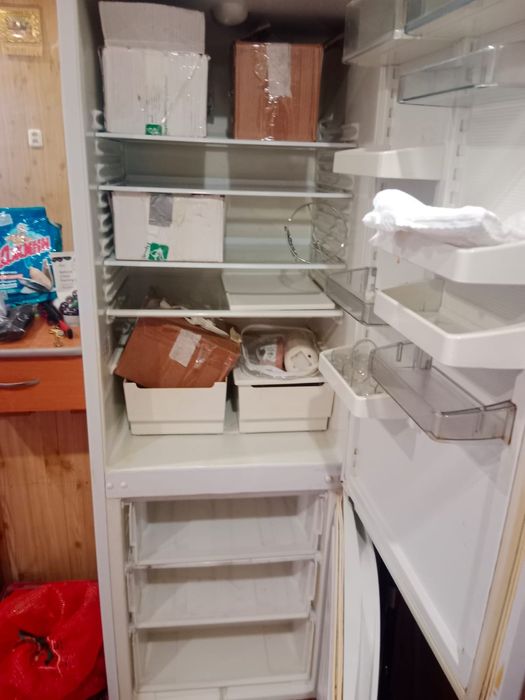 Продам холодильник Атлант