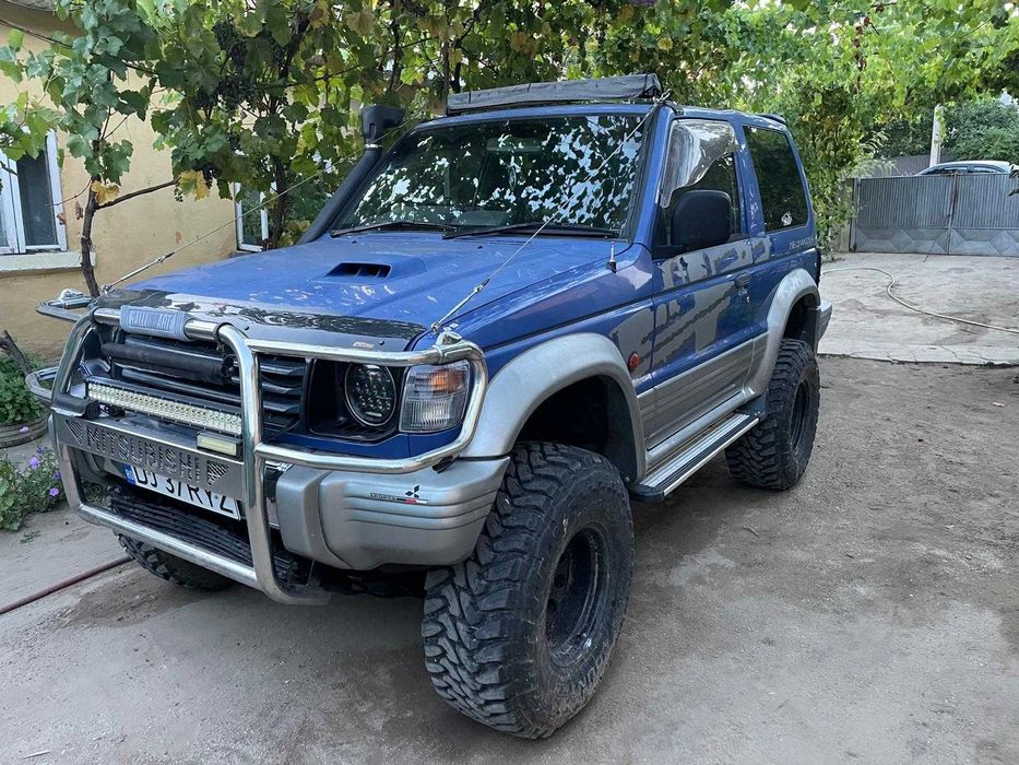 Vand Mitsubishi Pajero