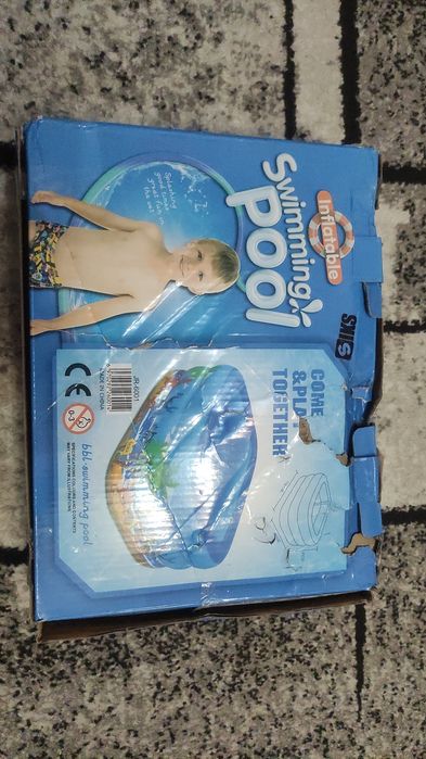 Piscina gonflabila noua