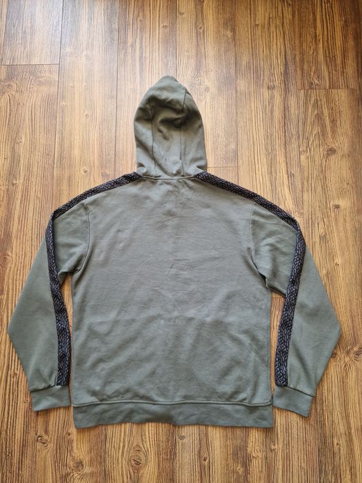 Страхотно мъжко горнище HUGO BOSS размер 2XL