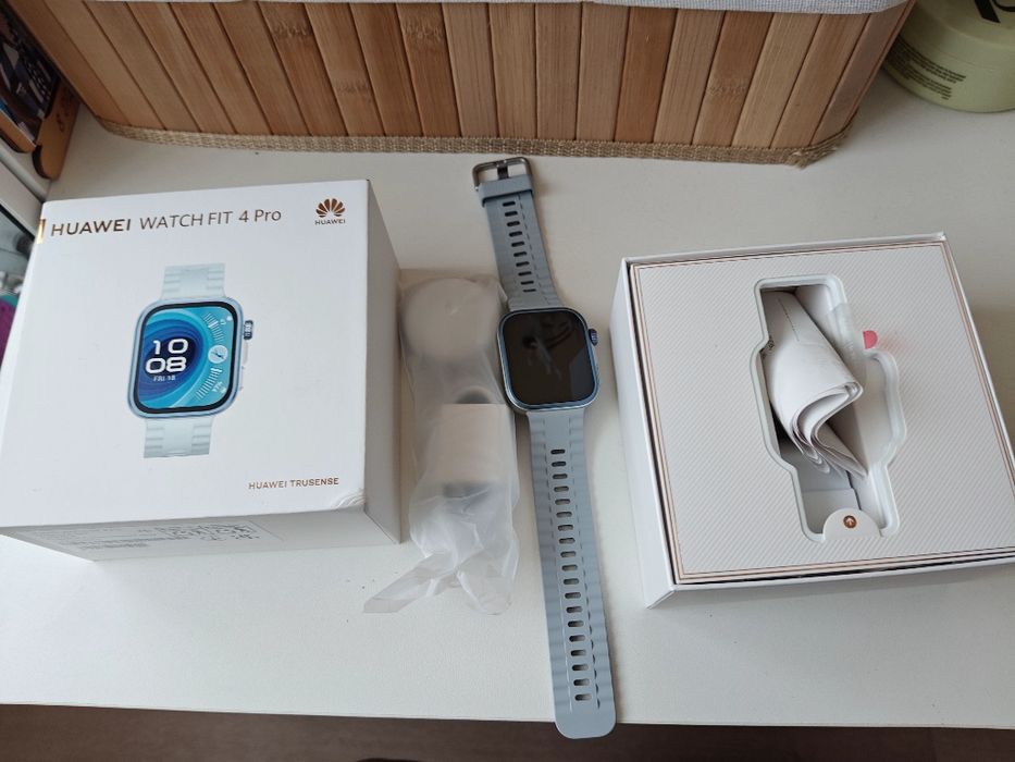 Huawei fit 4 pro