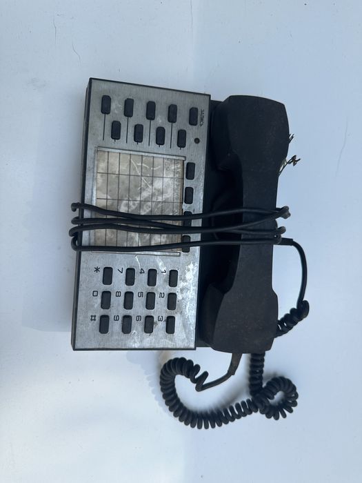 Телефоны стационарные