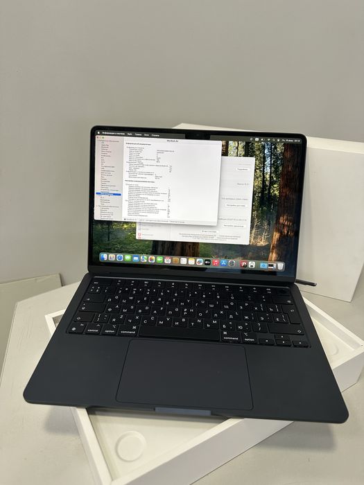 MacBook Air m2 16/256 (5 циклов)