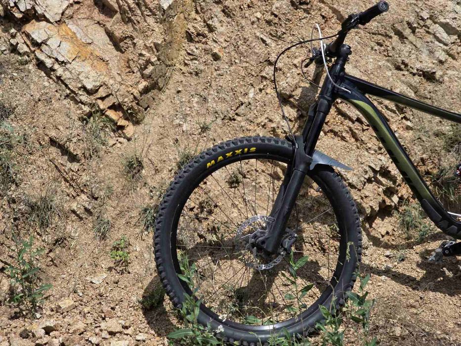 Giant Reign 2023 – Размер L / RockShox Yari /