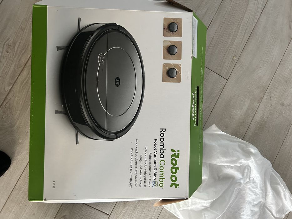 Irobot roomba combo vacuum and mop