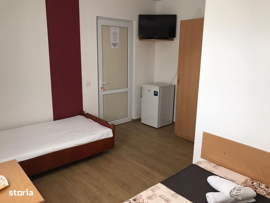 Direct proprietar–Casă 10camere|locuință+regim hotelier|20min de plajă