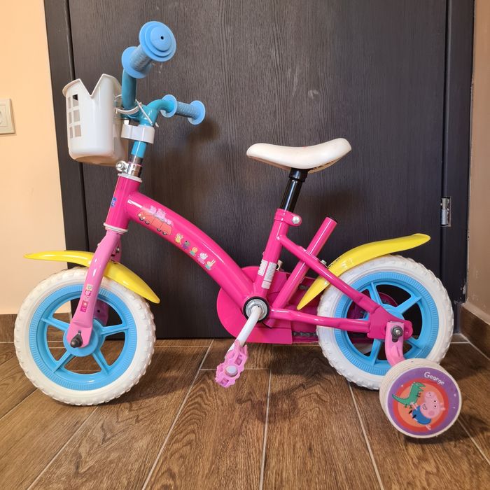 Колело за момиче, Модел Peppa Pig, Nickelodeon, 10", С педали, Помощни