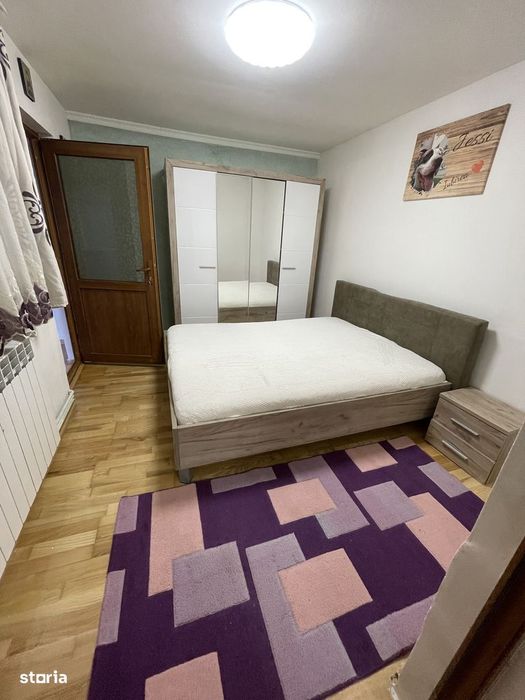 Casă cu 3 camere, mansardă și curte în Colentina