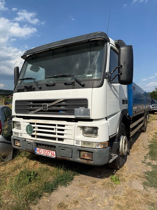 Camion cu macara Volvo fm380