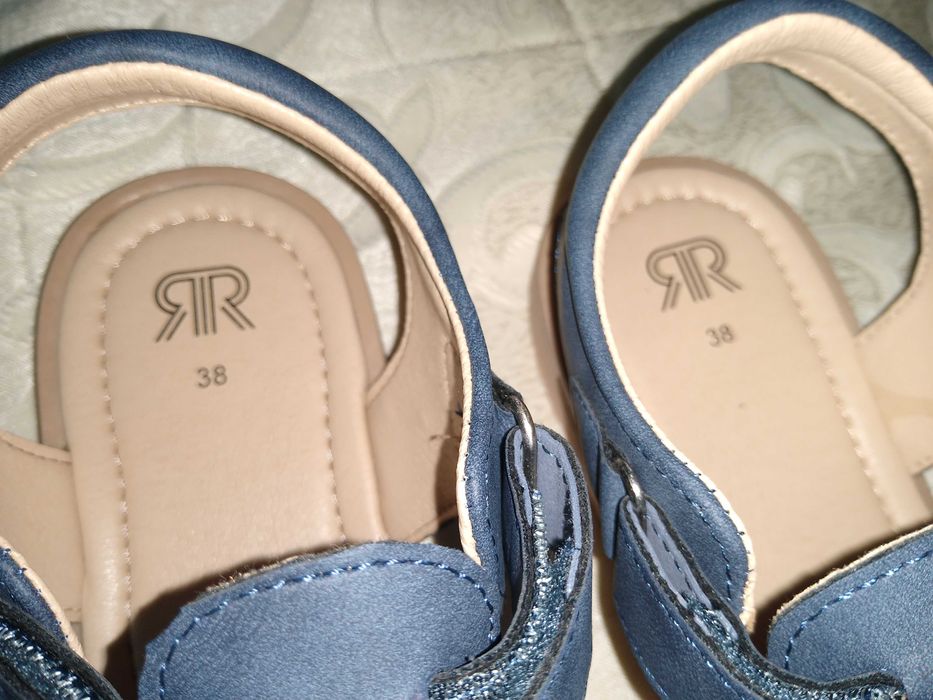 Sandale copii mărimea 38