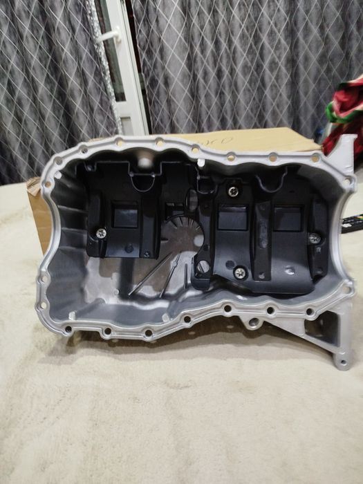 Масляный поддон картера Рено Дастер