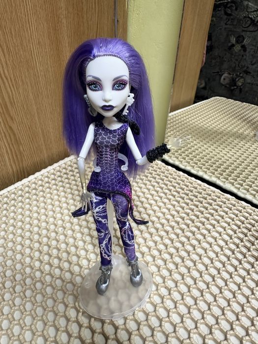Продам куклу монстр хай!