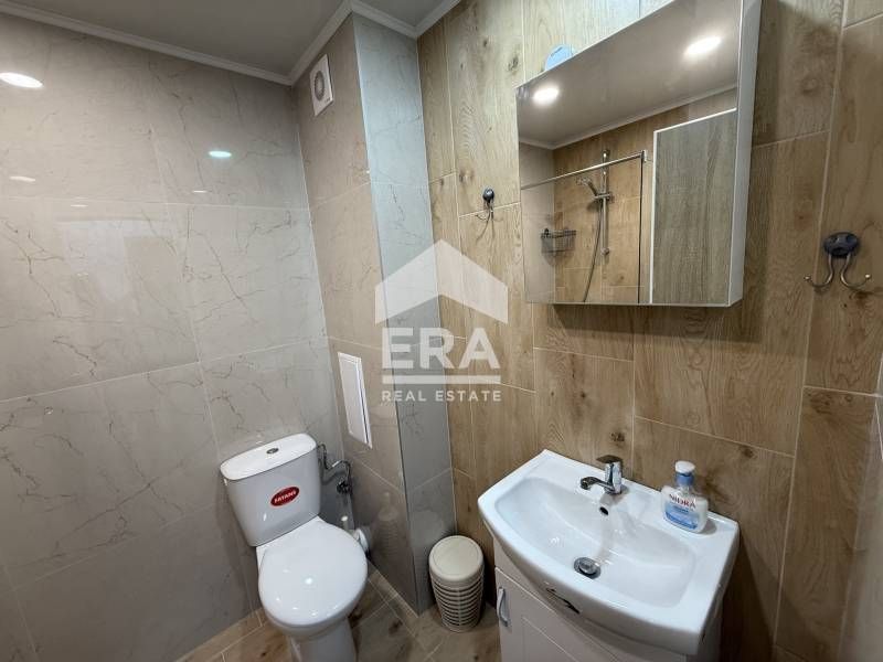 Дава се под наем Двустаен апартамент в Варна, Левски - 65 кв.м за 665 € - Снимка #10