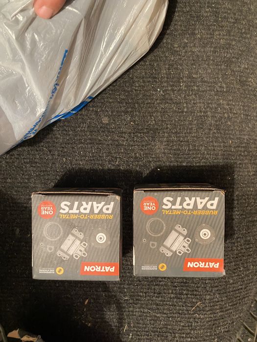 Продам запчасти на ауди 80 б4