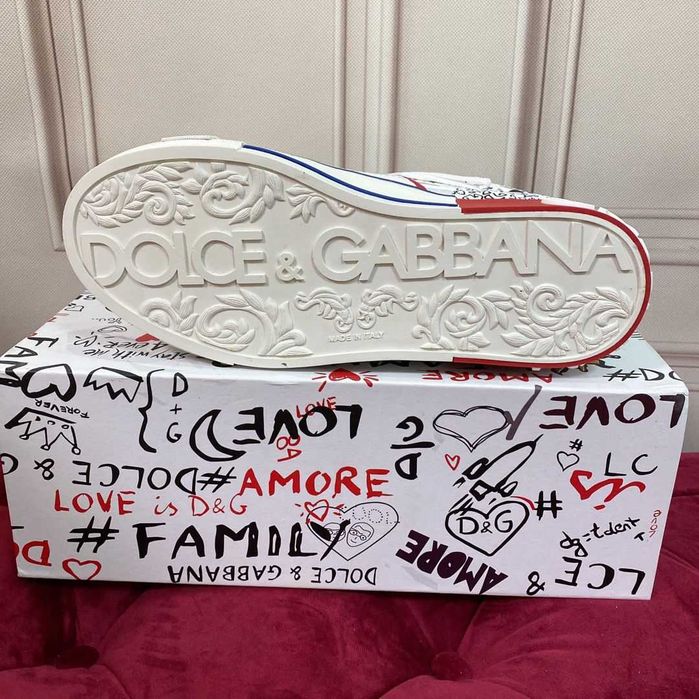 Adidași Dolce & Gabbana Milano Graffiti