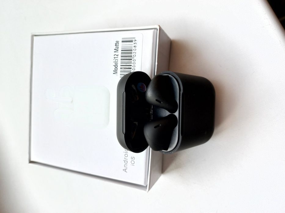 Айрподсы на продажу