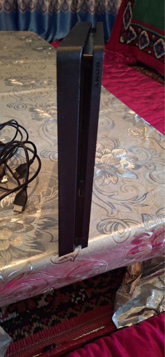 плестейшн 4