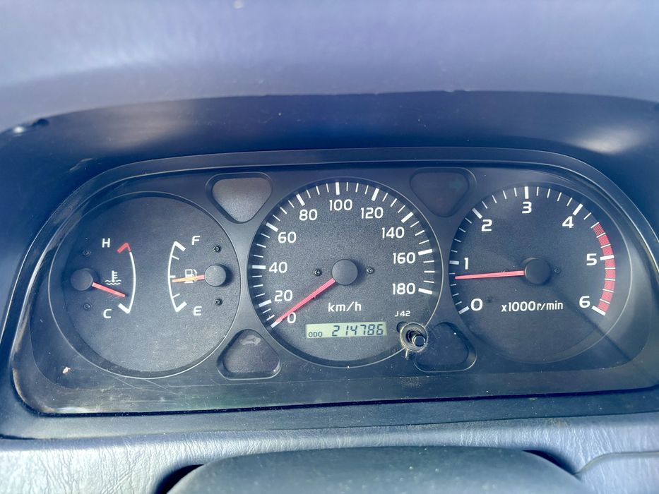 Toyota Land Cruiser 90