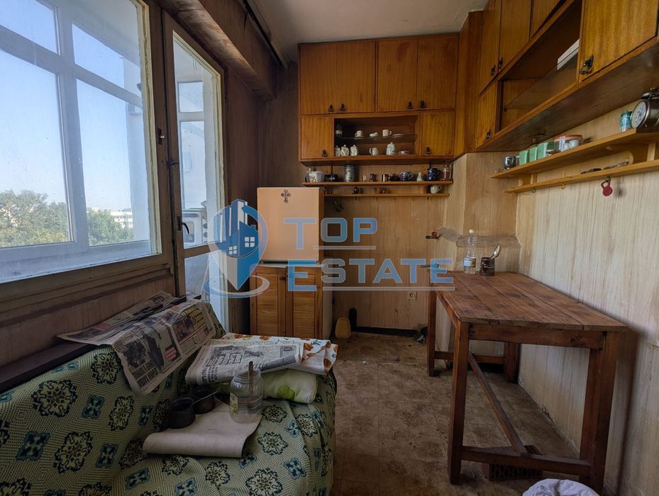 Продава се Двустаен апартамент в Горна Оряховица - 70 кв.м за 1015 €/кв.м - Снимка #3