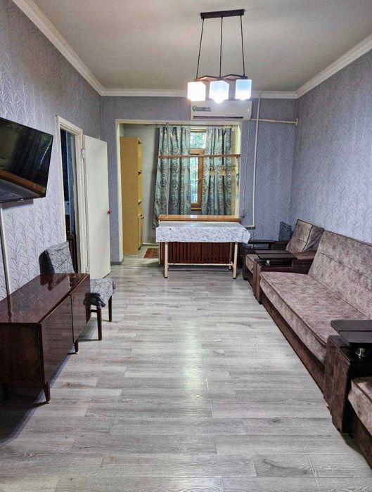 юнусобод 11 кв метро Юнусабад 2 хона Срочно сотаман