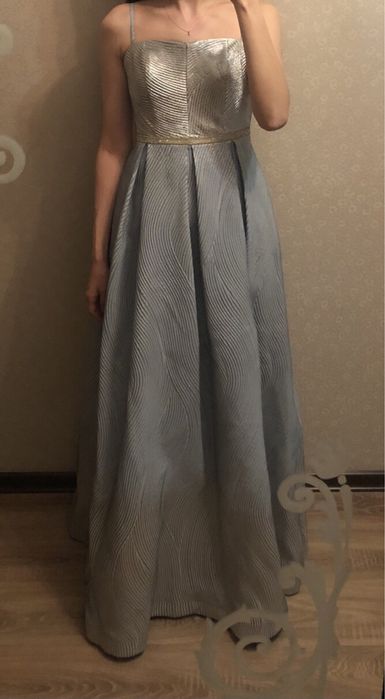 Вечернее платье.