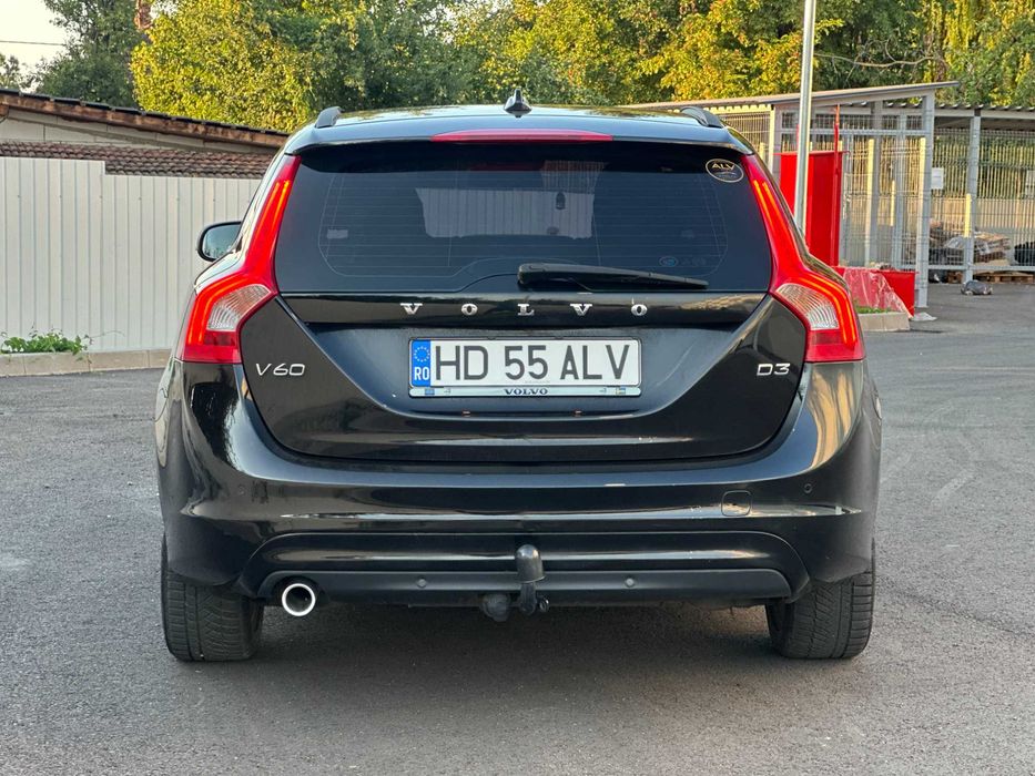 VOLVO V60 2016 — imagine 30