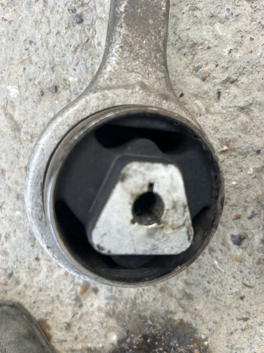 Носачи BMW E60/61