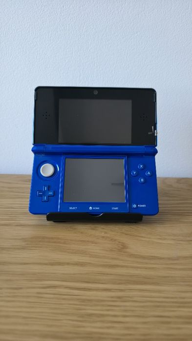 Nintendo 3DS,  Modat, 1500 jocuri, 20-în-1, gata de joacă + Online