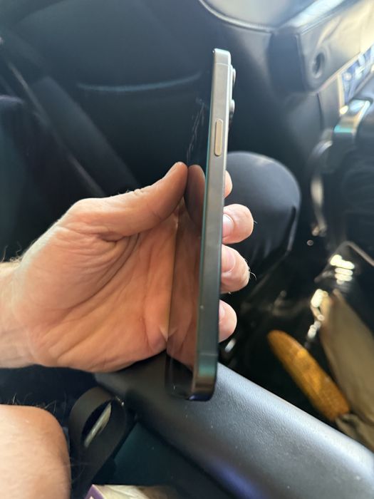  iPhone 15 pro max 256/8