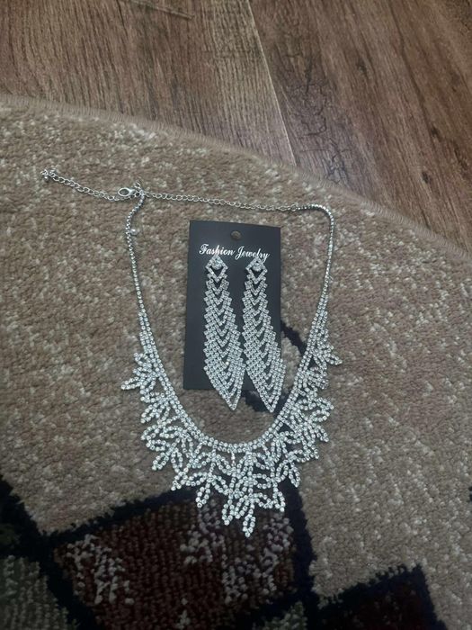 Accesori set bijuterii