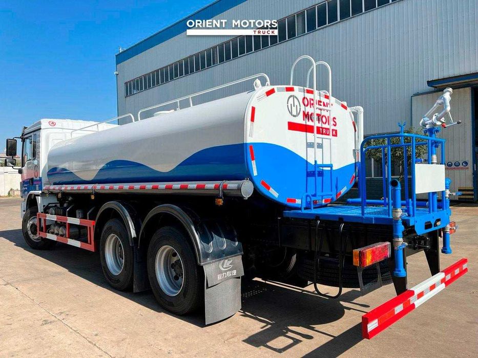 Автоцистерна водовоз поливальная Shacman L3000 6x4 15куб